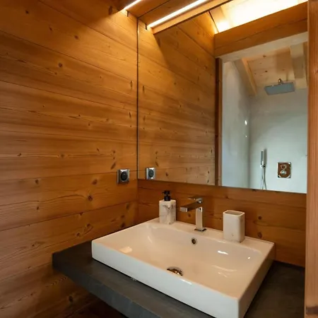 Chalet Trevose Luxury Hot Tub Sauna Close To The Slopes *