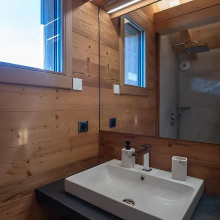 Trevose Luxury Hot Tub Sauna Close To The Slopes Chalet Gérardmer
